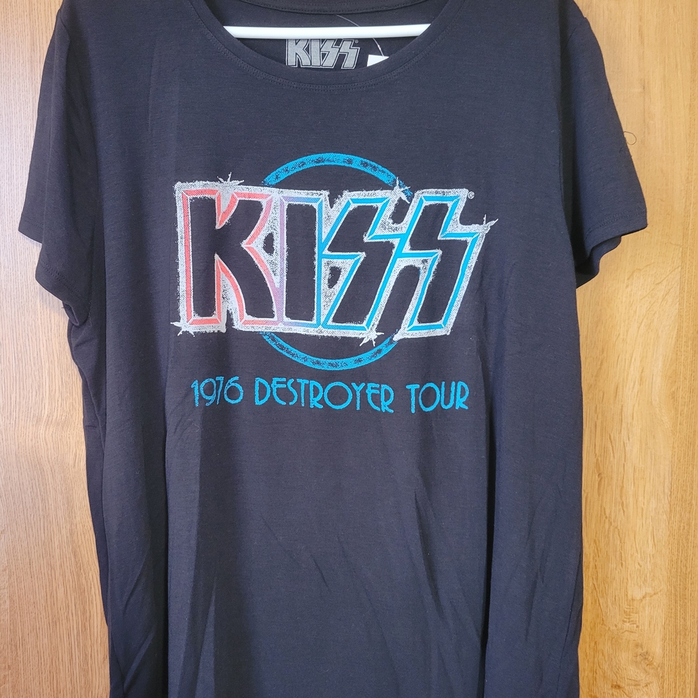 Kiss Women's Black Tee with Red and Blue Graphics